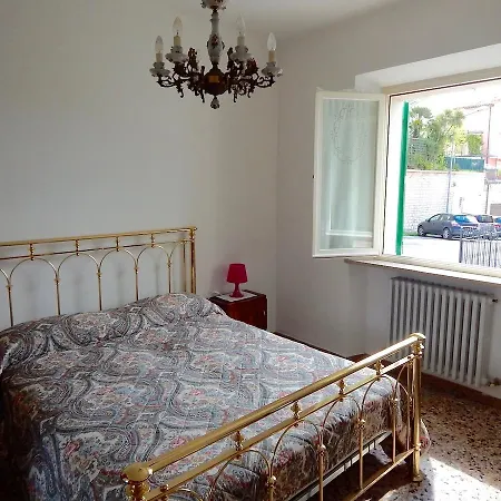 Apartamento N94 - Numana, Casa Singola Trilocale Nel Cuore Del Paese *
