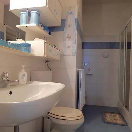 N94 - Numana, Casa Singola Trilocale Nel Cuore Del Paese Apartamento Numana